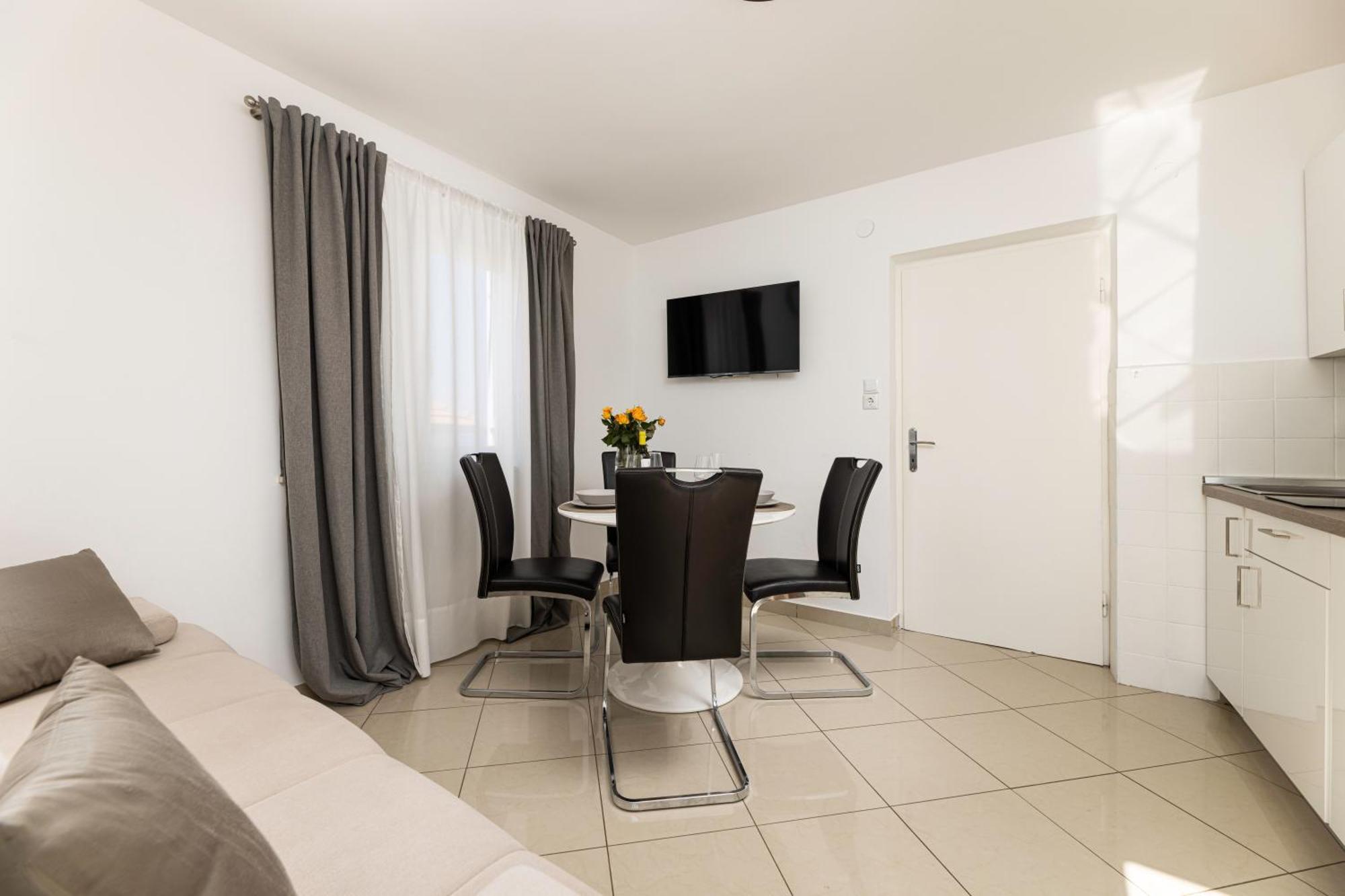 Apartments Lacrima Šilo Εξωτερικό φωτογραφία
