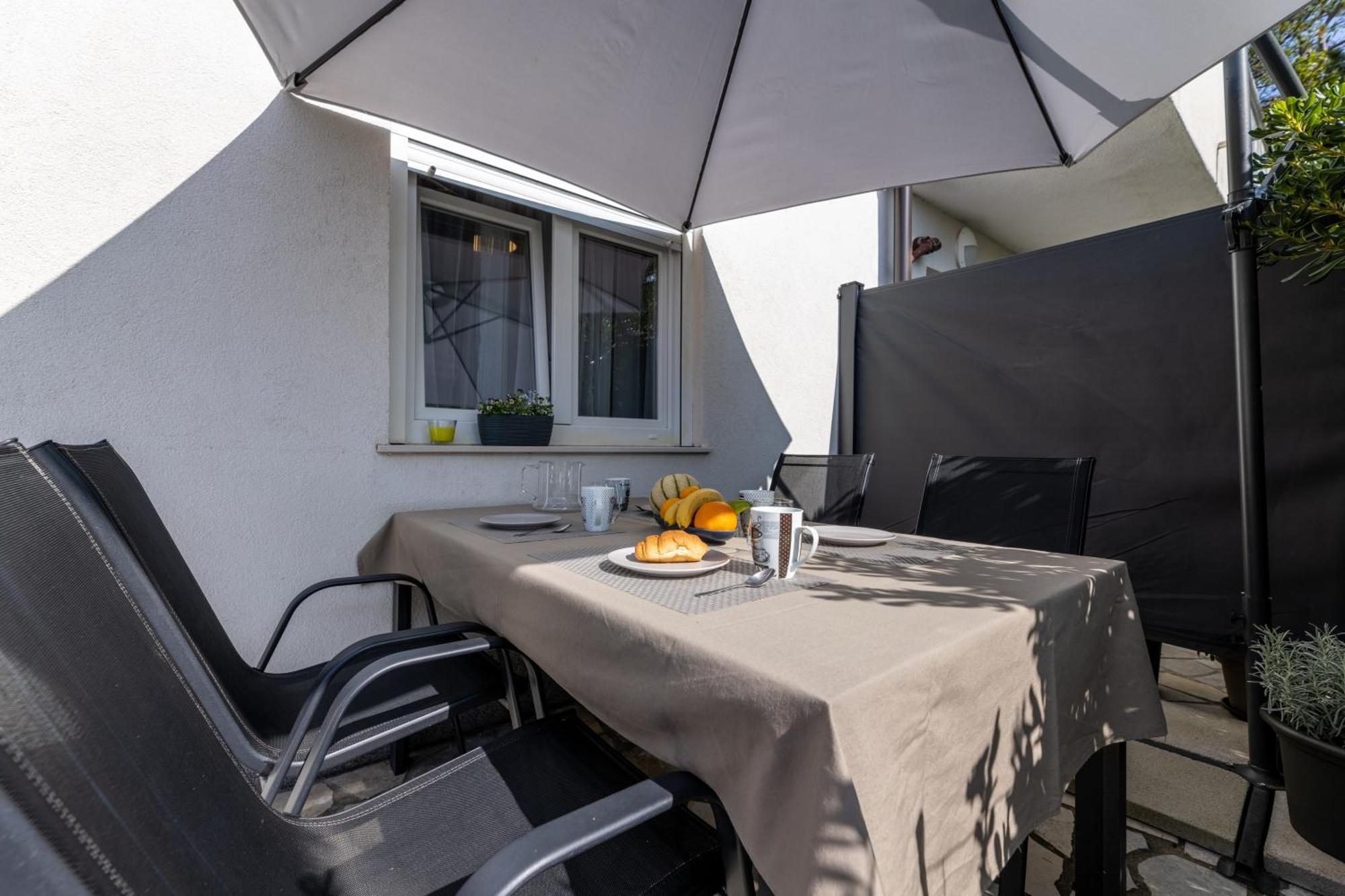 Apartments Lacrima Šilo Εξωτερικό φωτογραφία